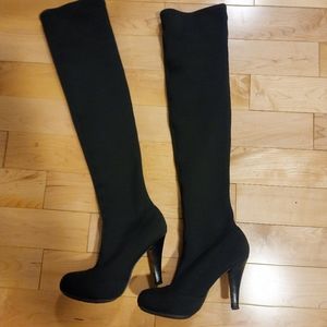 Report over the knee sock boot